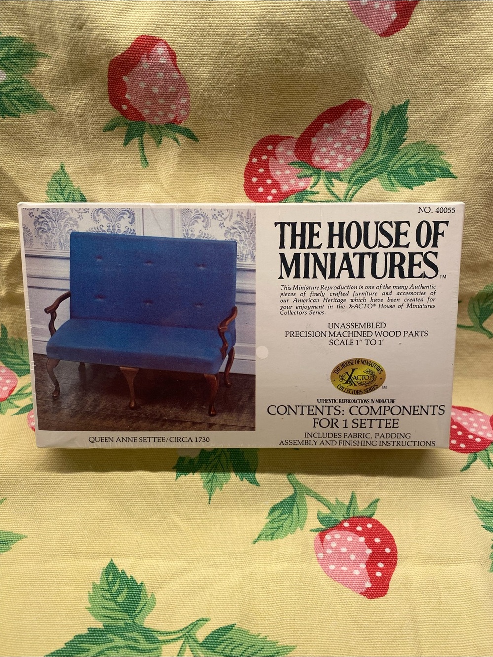 The House of Miniatures Blue Queen Anne Settee Kit unopened
